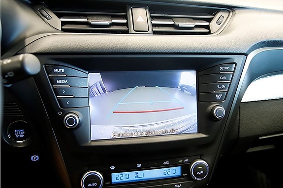 Toyota Avensis 10 of 13