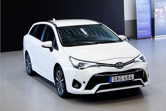 Toyota Avensis 5 of 13