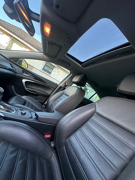 Opel Insignia 4 of 9
