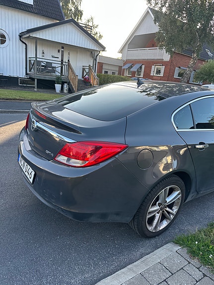 Opel Insignia 9 of 9