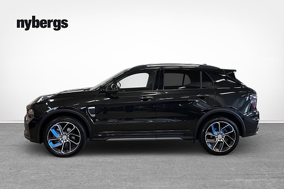 Lynk & Co 01 2 of 14