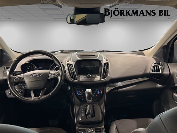 Ford Kuga 7 of 15