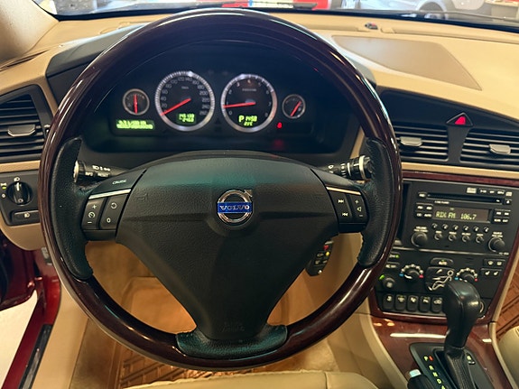 Volvo S60 17 of 27
