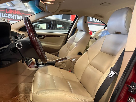 Volvo S60 21 of 27