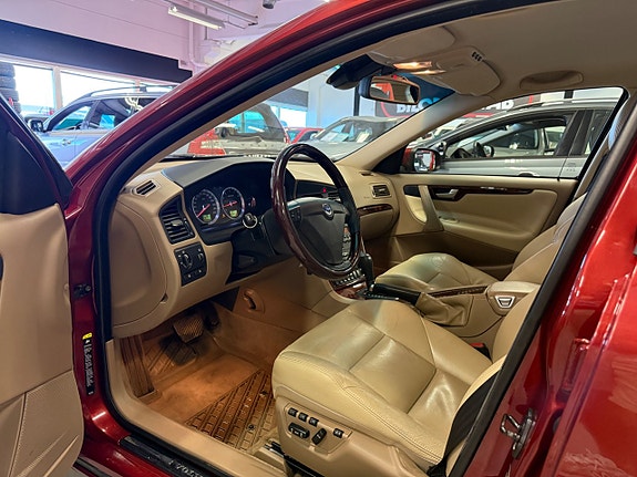 Volvo S60 14 of 27