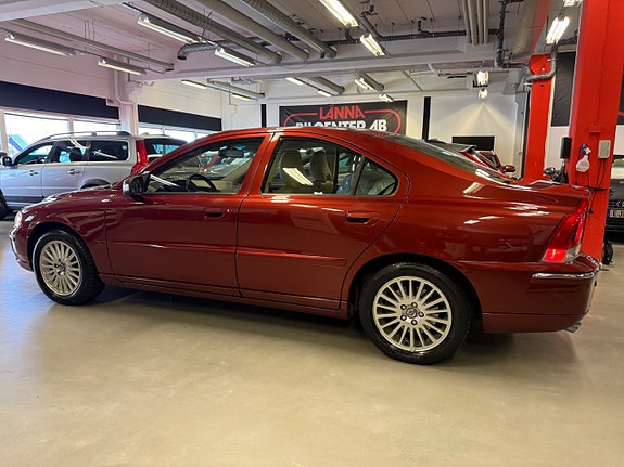 Volvo S60 9 of 27