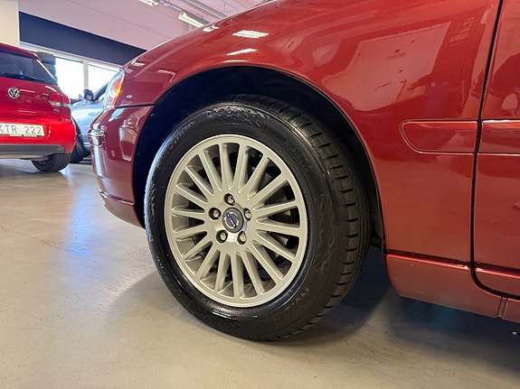 Volvo S60 11 of 27