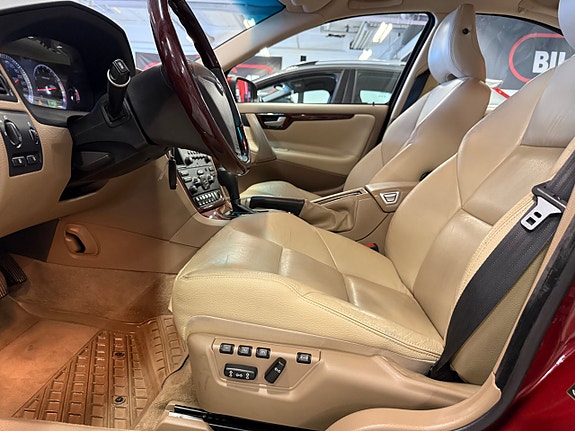 Volvo S60 19 of 27