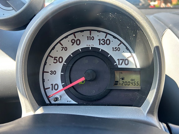 Toyota Aygo 11 of 19