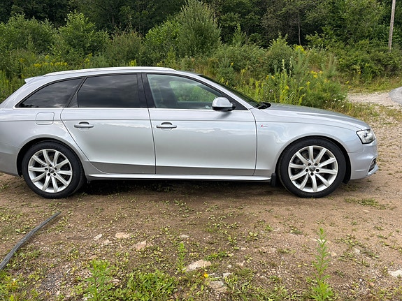 Audi A4 3 of 14