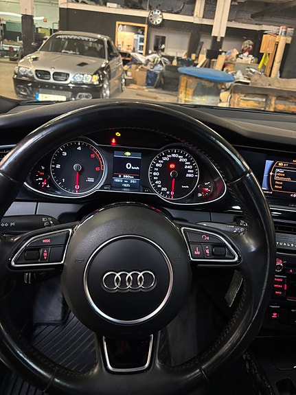 Audi A4 10 of 14