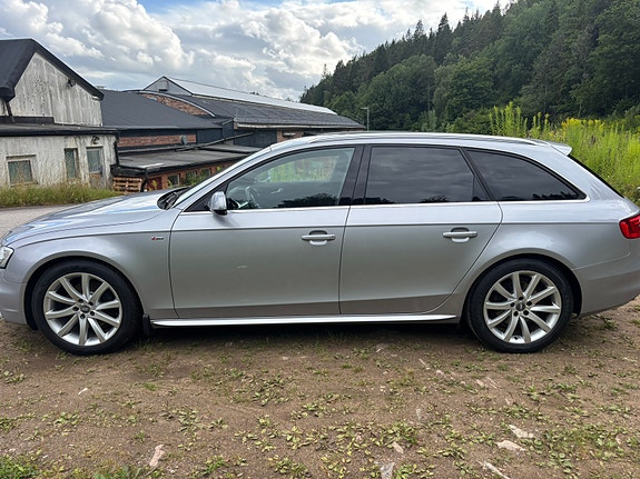 Audi A4 6 of 14