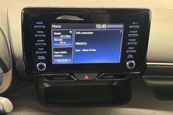 Toyota Yaris 15 of 21