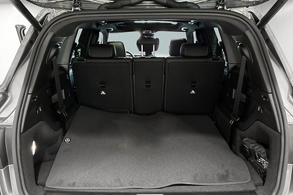 Mercedes-Benz GLB220 d 14 of 14