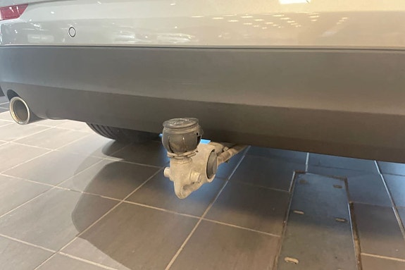 Volvo XC60 21 of 30