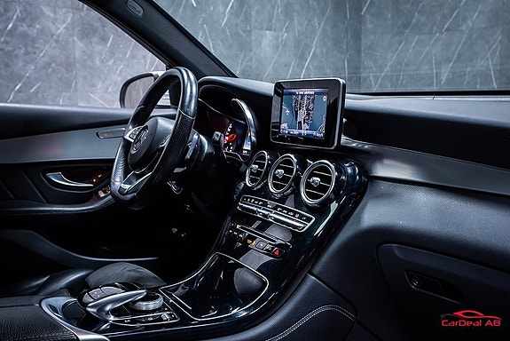 Mercedes-Benz GLC220 d 15 of 28