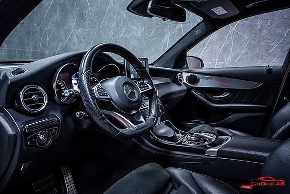 Mercedes-Benz GLC220 d 12 of 28