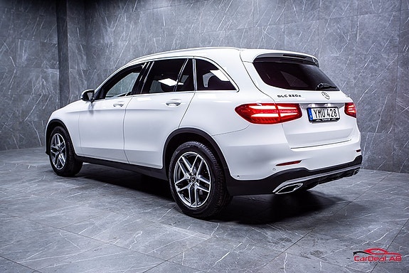 Mercedes-Benz GLC220 d 5 of 5