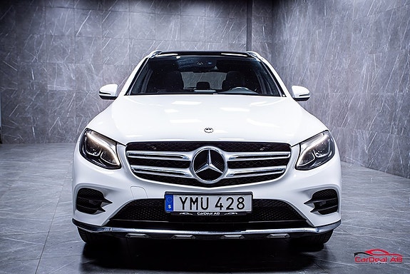 Mercedes-Benz GLC220 d 2 of 5