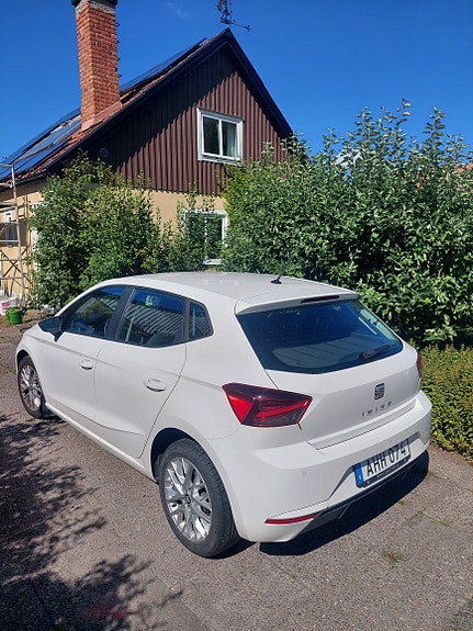 Seat Ibiza 2 of 2