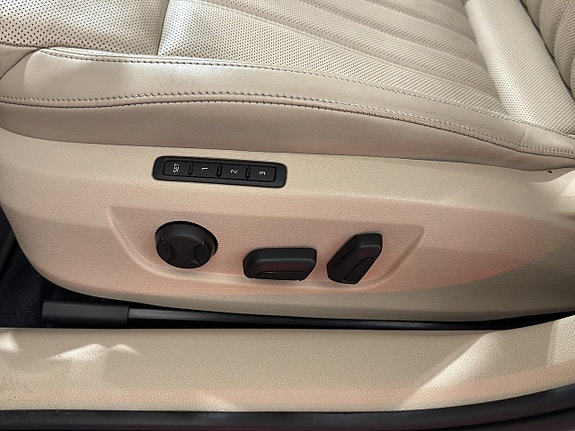 Skoda Superb 13 of 30