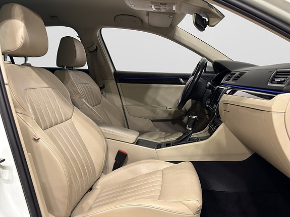 Skoda Superb 26 of 30