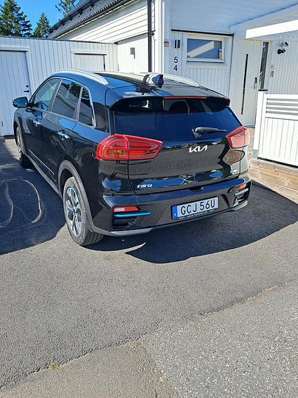 Kia e-Niro 3 of 7