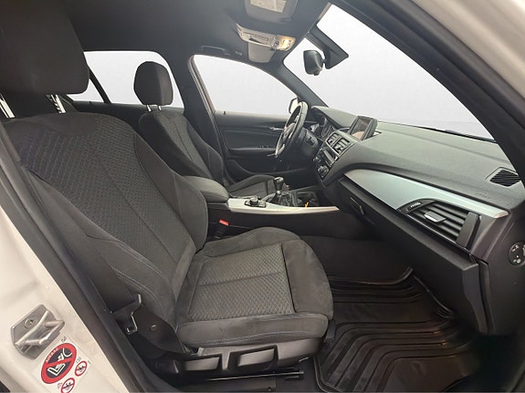 BMW 118d 19 of 28
