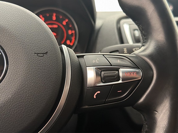 BMW 118d 14 of 28