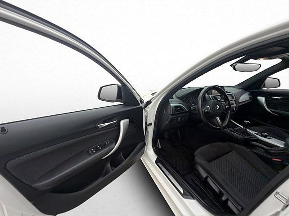 BMW 118d 8 of 28