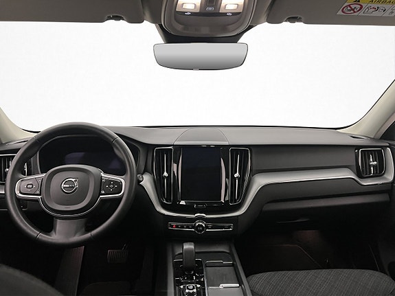 Volvo XC60 12 of 30