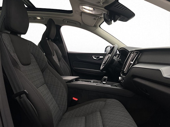 Volvo XC60 26 of 30