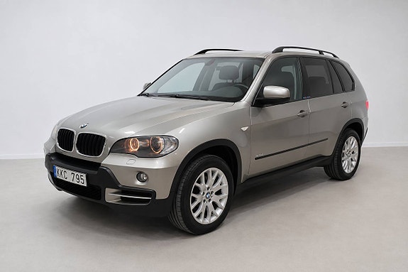 BMW X5 3 of 26