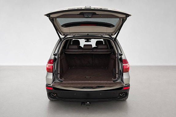 BMW X5 8 of 26