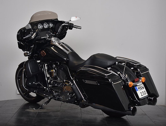 Harley-Davidson STREET GLIDE SPECIAL KOLLA UTRUSTNING / LEGEND AIR SUSPENSION BAK 5 of 18