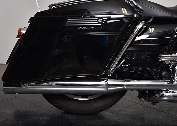 Harley-Davidson STREET GLIDE SPECIAL KOLLA UTRUSTNING / LEGEND AIR SUSPENSION BAK 11 of 18