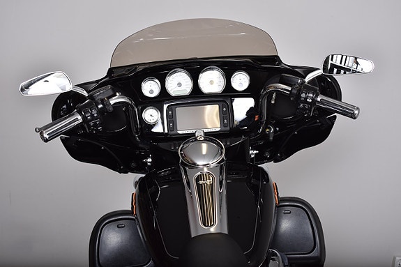 Harley-Davidson STREET GLIDE SPECIAL KOLLA UTRUSTNING / LEGEND AIR SUSPENSION BAK 18 of 18