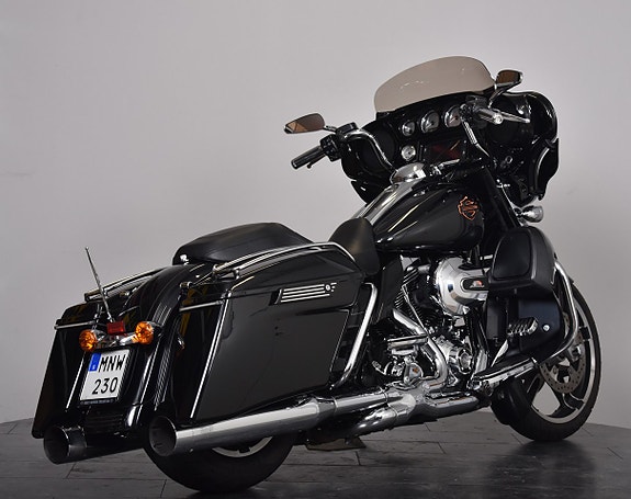 Harley-Davidson STREET GLIDE SPECIAL KOLLA UTRUSTNING / LEGEND AIR SUSPENSION BAK 7 of 18