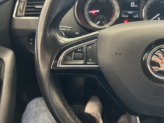 Skoda Octavia 14 of 19