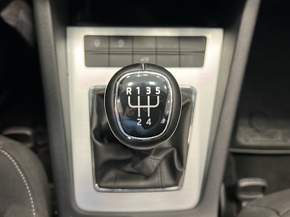 Skoda Octavia 16 of 19