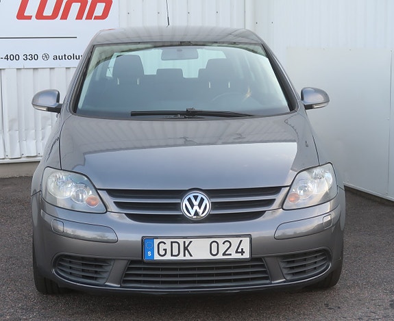 Volkswagen Golf Plus 2 of 19