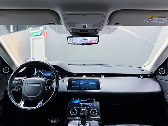Land Rover Range Rover Evoque 3 of 19