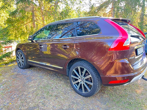 Volvo XC60 9 of 10