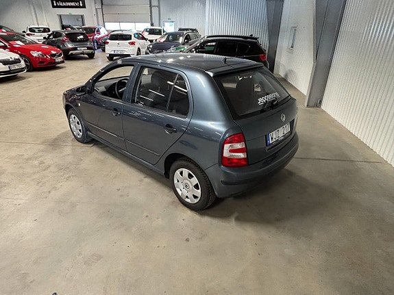 Skoda Fabia 4 of 9
