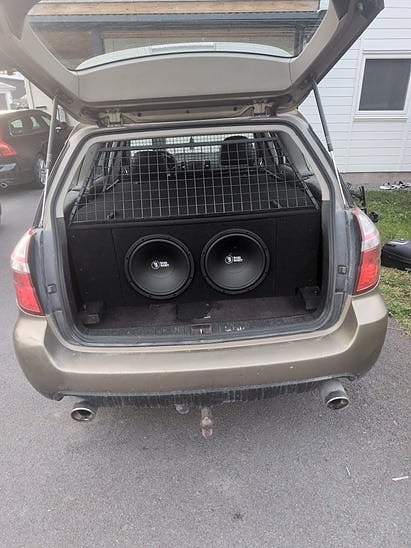 Subaru Outback 6 of 6