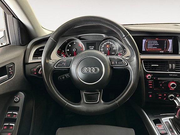 Audi A4 14 of 26