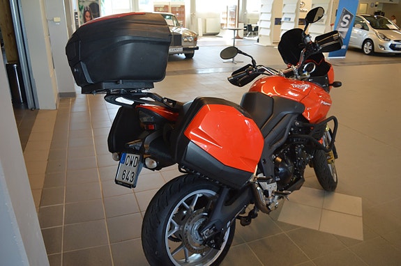 Triumph Motorcycles Tiger Touring 3 of 13