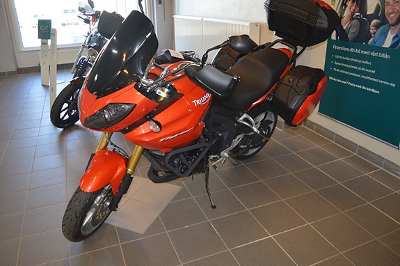 Triumph Motorcycles Tiger Touring 5 of 13