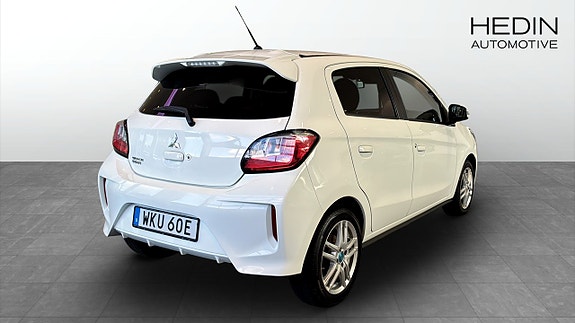 Mitsubishi Space Star 2 of 12
