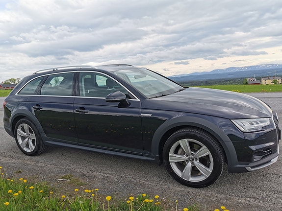 Audi A4 allroad 2 of 7